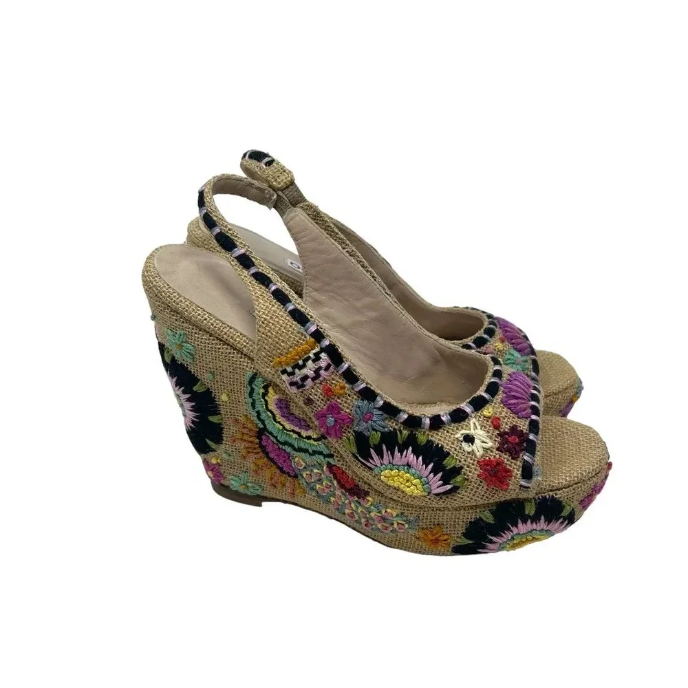 L'AUTRE CHOSE Floral Embroidered Wedge Sandals‎ Size 37 / US 6.5